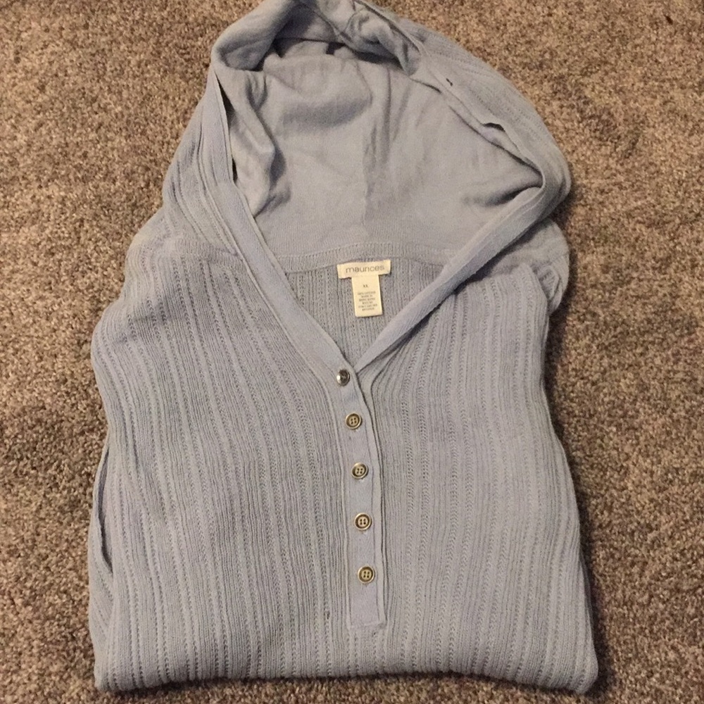 Long sleeve with hood